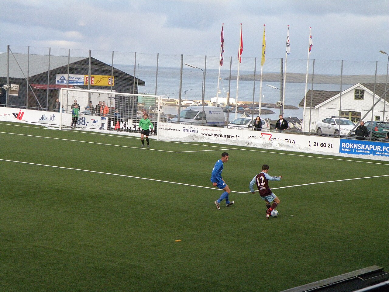 谁在替安菲尔德那份笃定买单